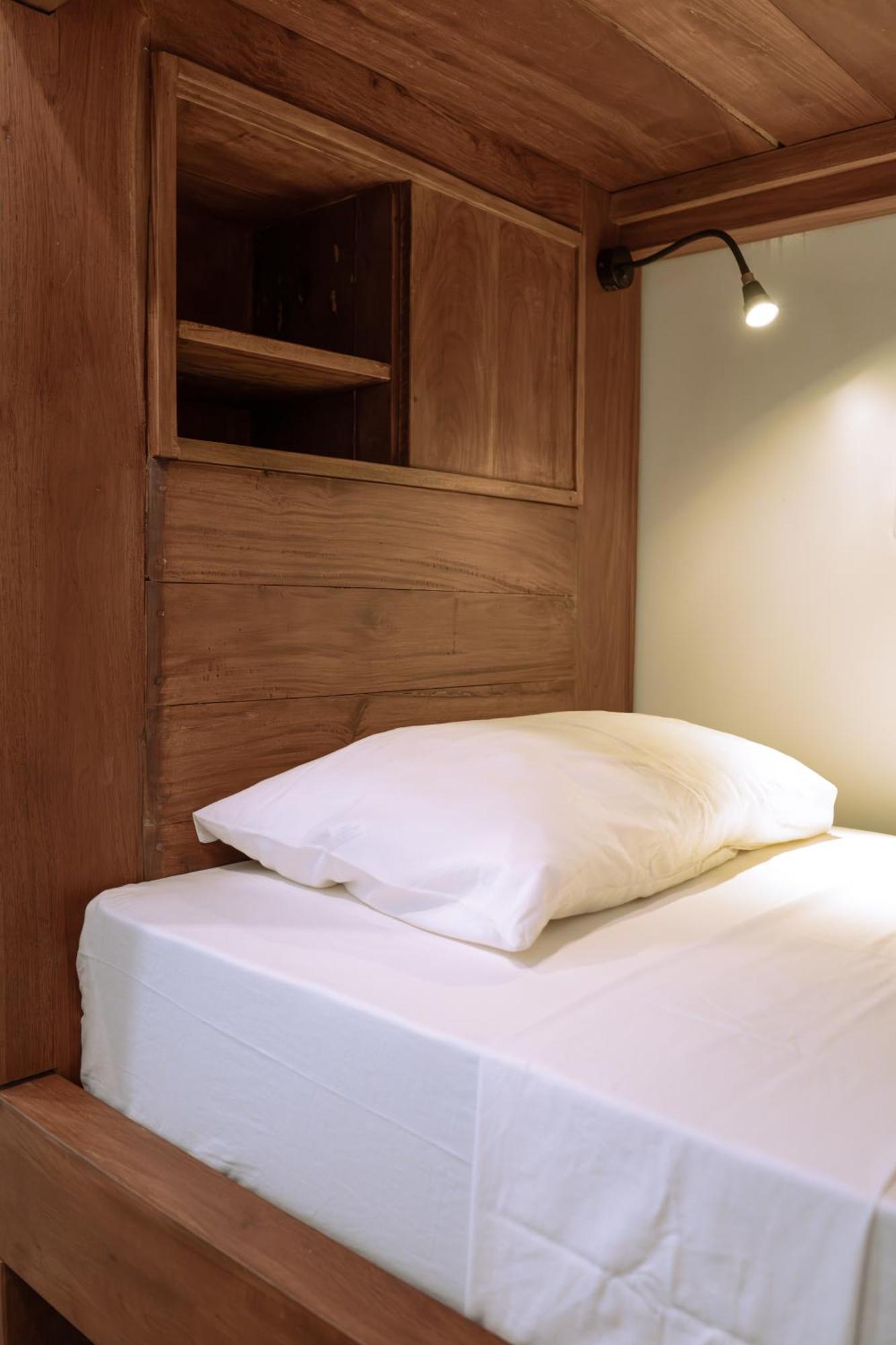 Locos Hiriketiya Hostel Dikwella Luaran gambar